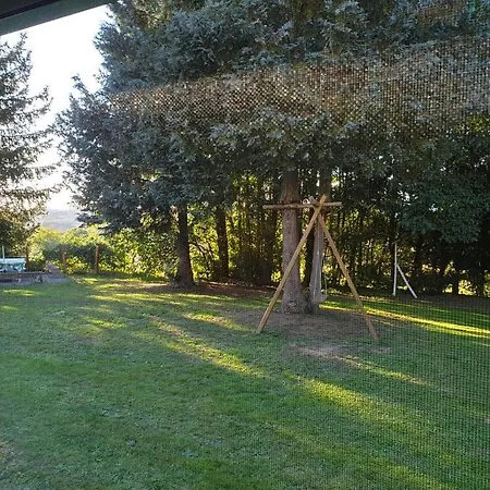 Les Rochettes, Joli Appartement, Tout Neuf, Calme Et Paisible Saint-Gervais-dʼAuvergne Exterior foto