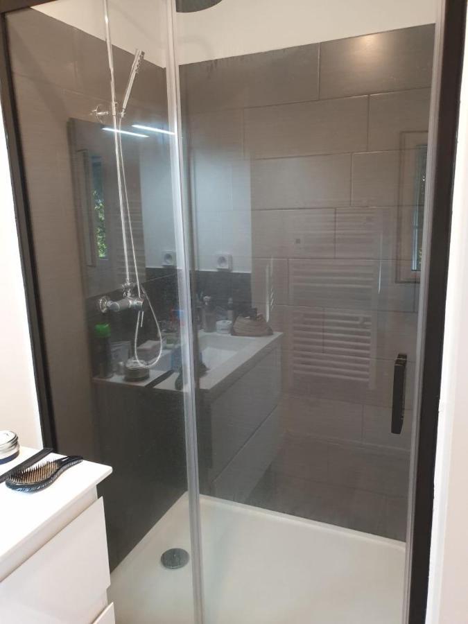 Apartment Les Rochettes, Joli Appartement, Neuf, Calme Et Paisible