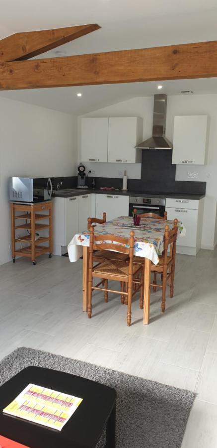 Les Rochettes, Joli Appartement, Neuf, Calme Et Paisible *